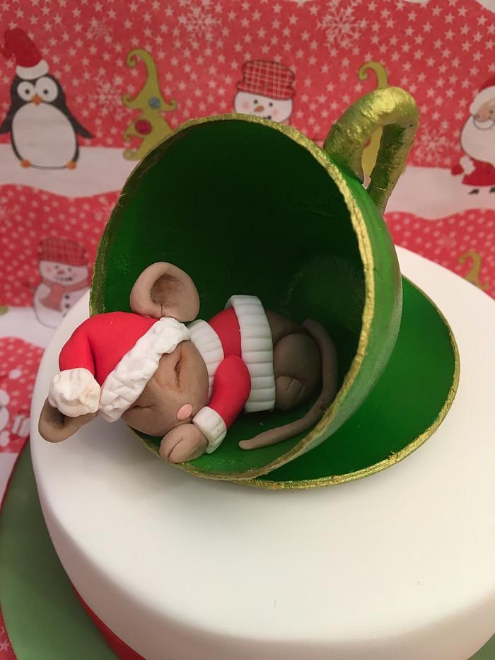 Christmas mouse in a teacup