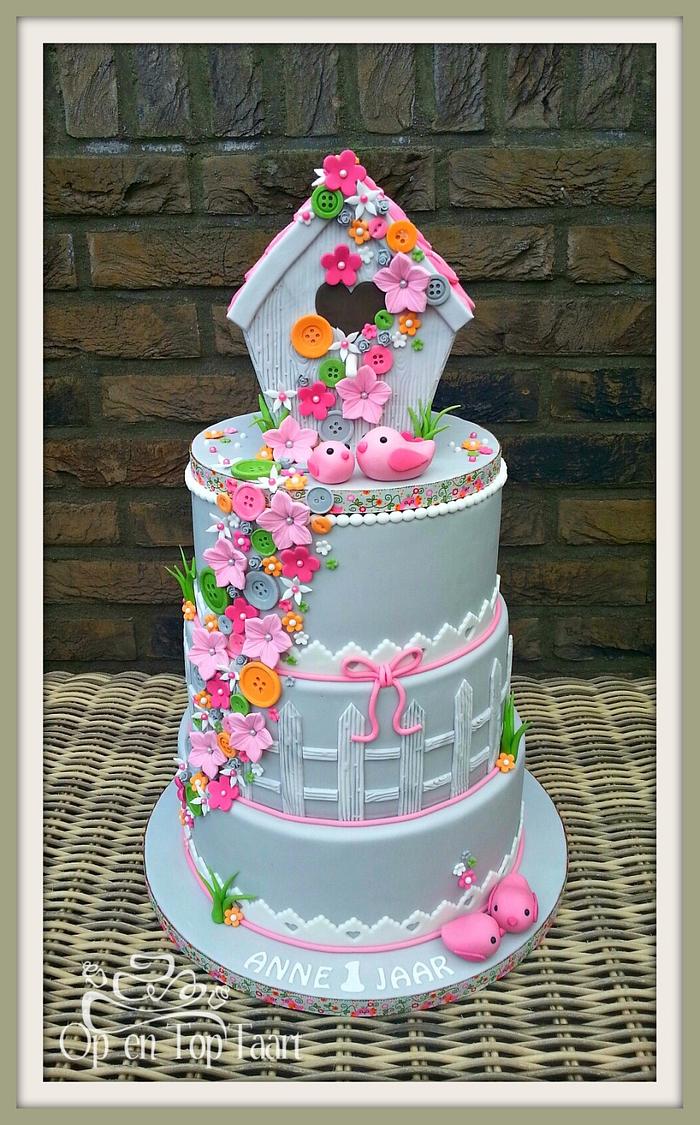 Spring Birdhouse Cake