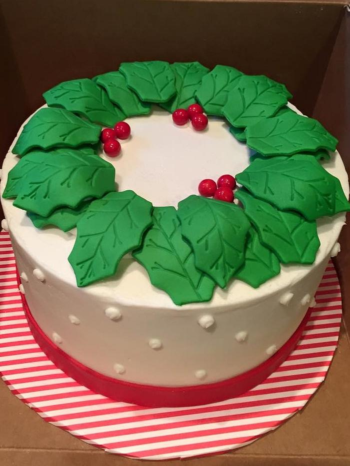 Holly Wreath Christmas Cake