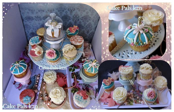 Vintage Inspired Cup cakes
