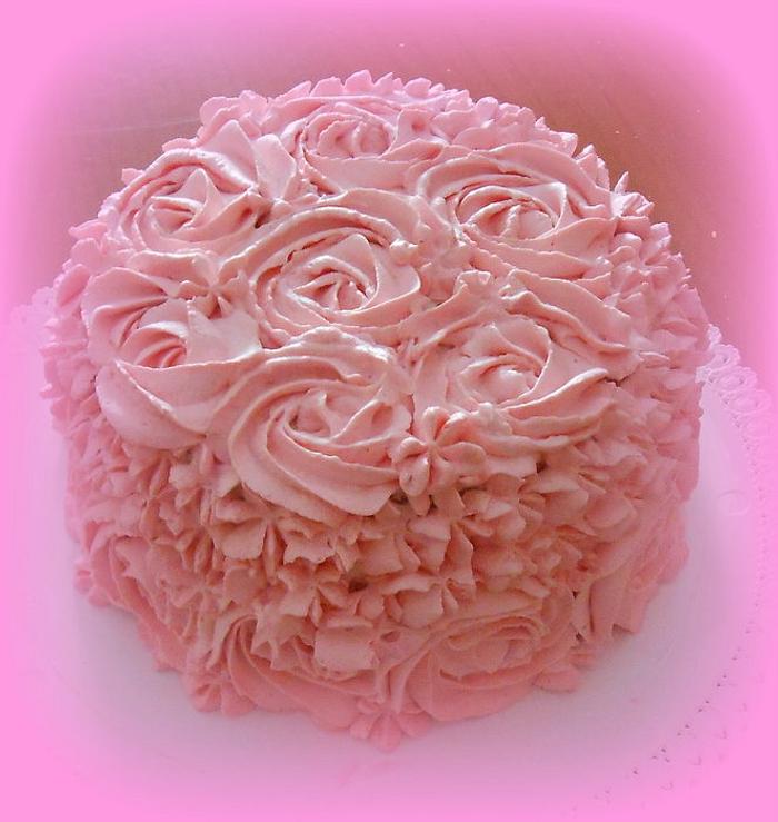 CAKE WITH ROSES