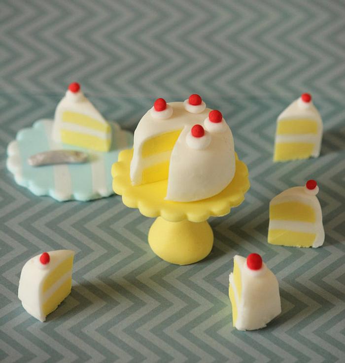 Cake cupcake toppers