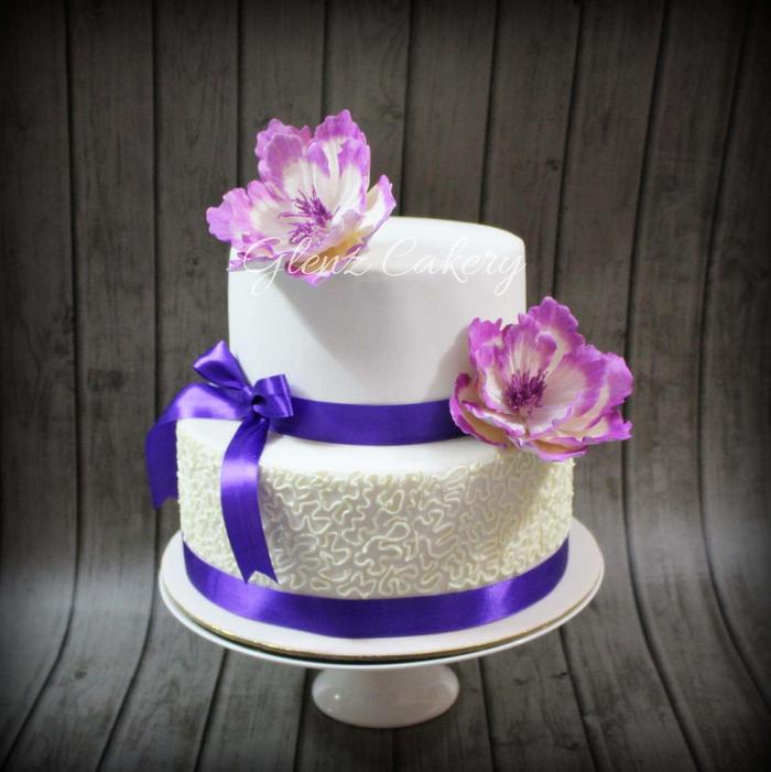 White n Purple wedding cake 