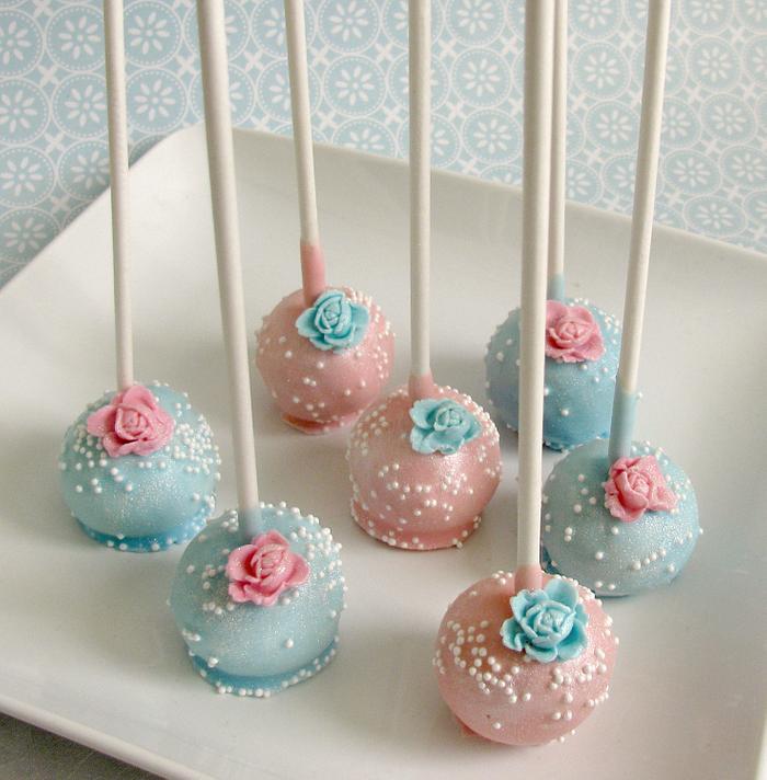 Pink & Blue Cake Pops
