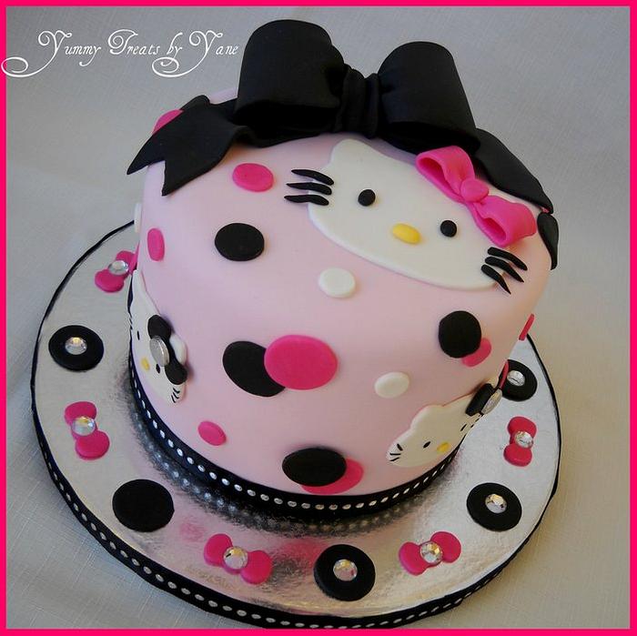 Hello Kitty little cake!