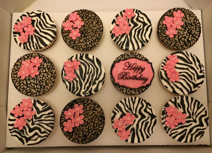 Zebra print leopard print cupcakes 