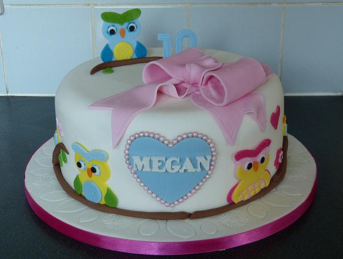 Owl and Friends cake