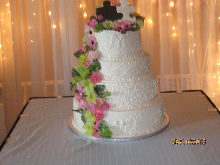 Hand piped wedding cake