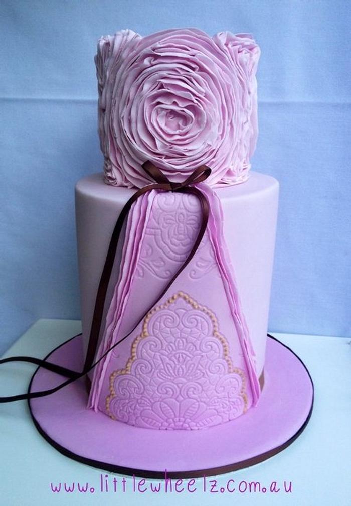 Ruffle Rose Cake