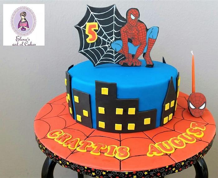 Spiderman cake 
