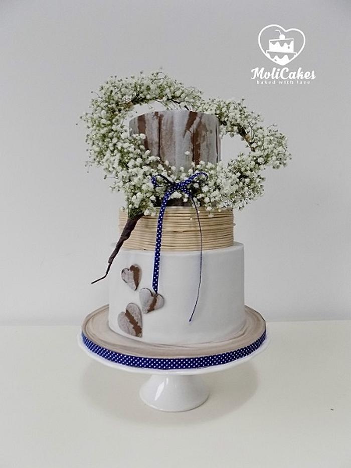 Natural wedding cake