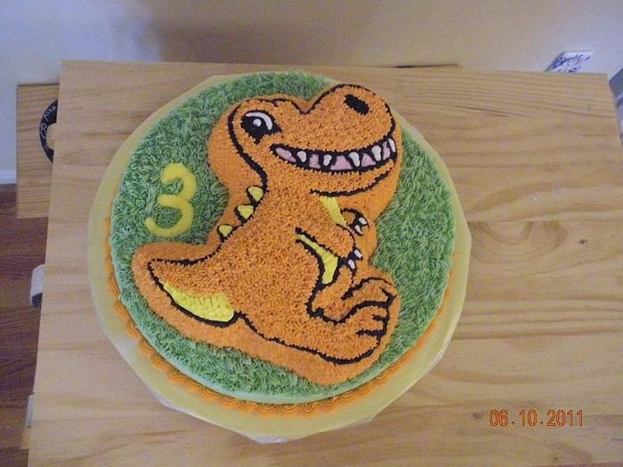 Dinosaur birthday cake