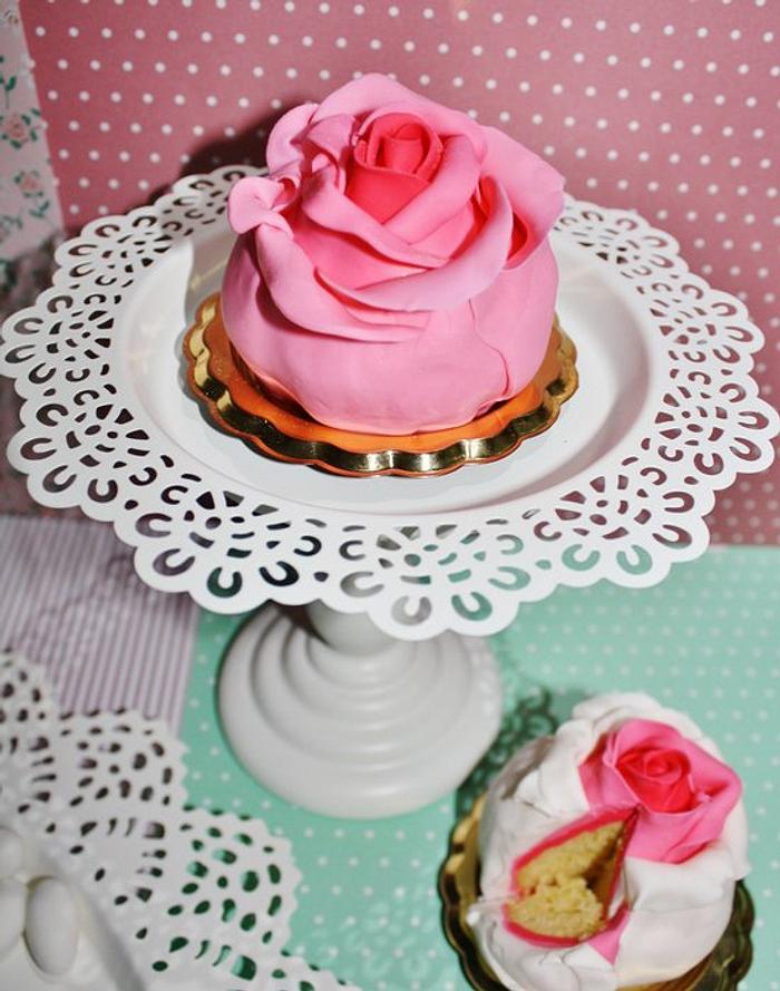 Roses Cup Cakes