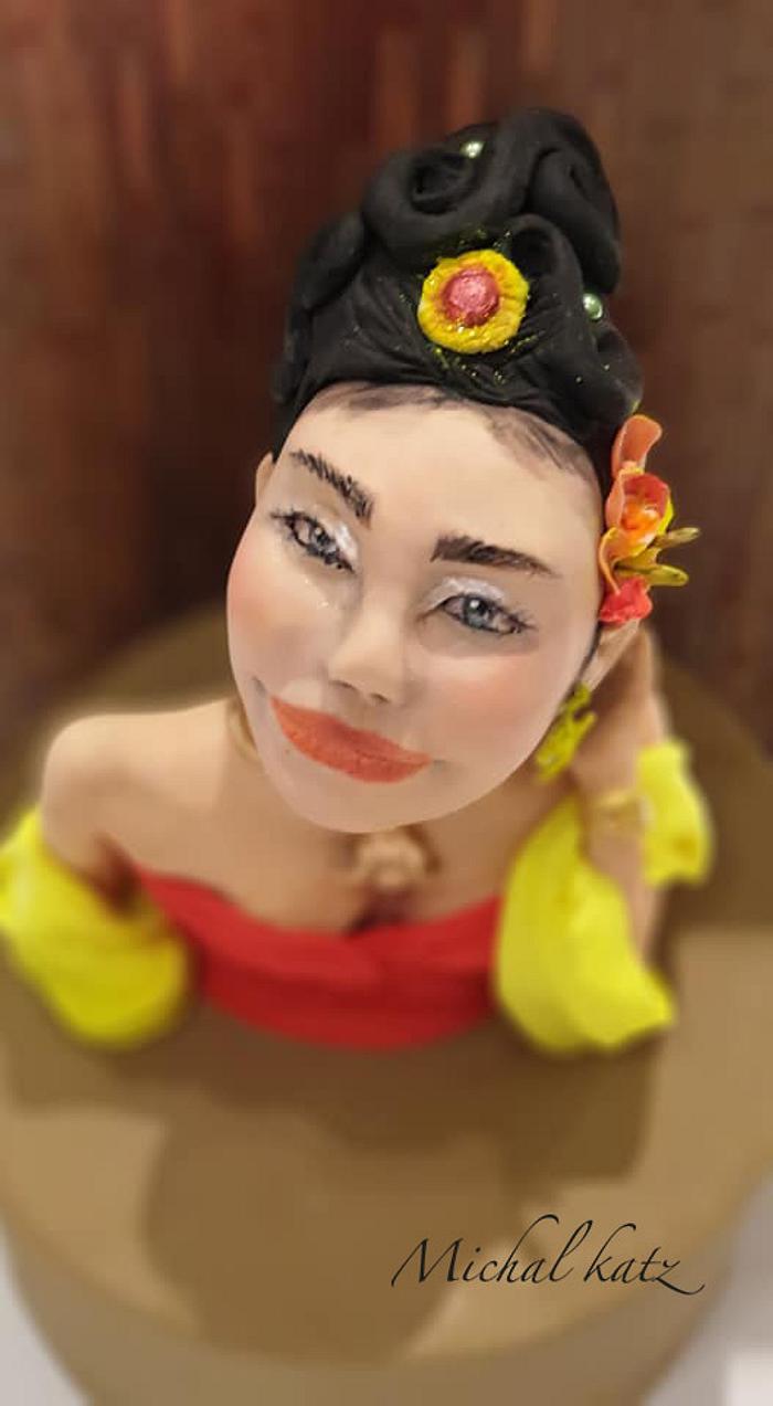 traditional tai woman topper