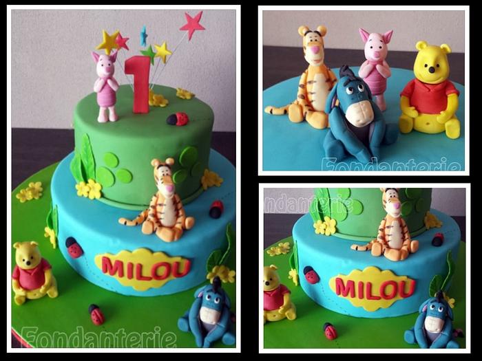 Pooh and friends cake