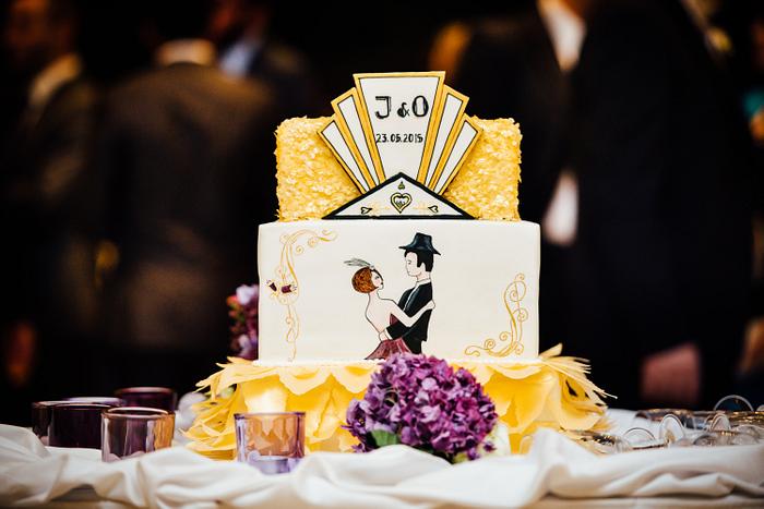 Art deco wedding cake