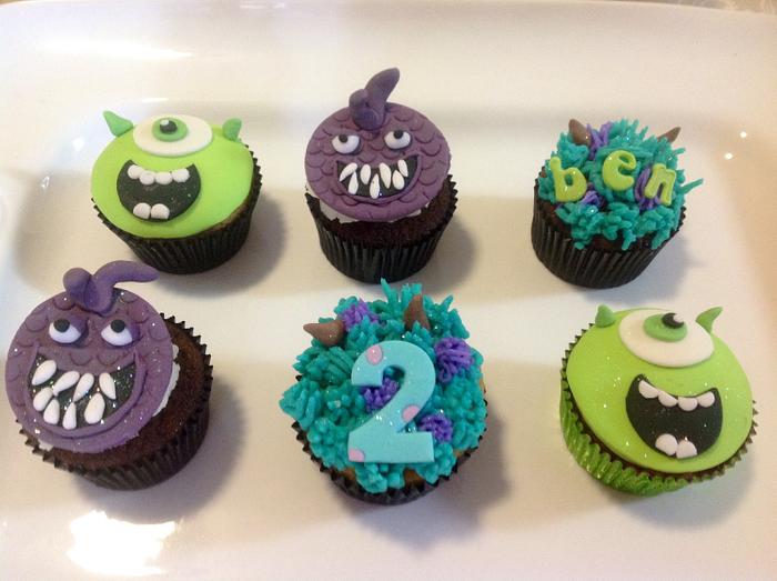 Monster inc cup cakes