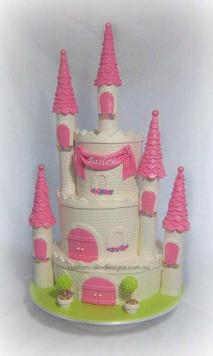 one tier castle cake | Cool birthday cakes, Birthday cakes girls kids,  Castle birthday cakes