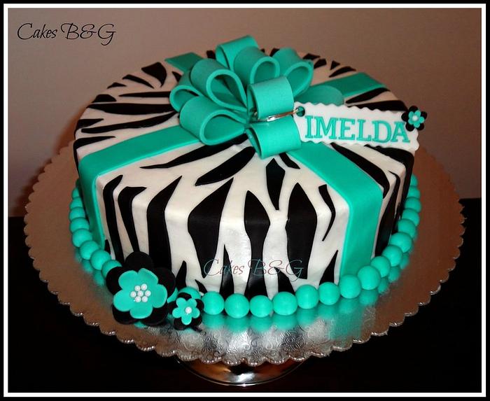 Zebra Birthday Cake 