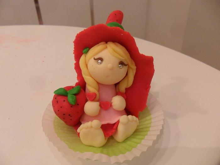 Wild strawberry cake topper