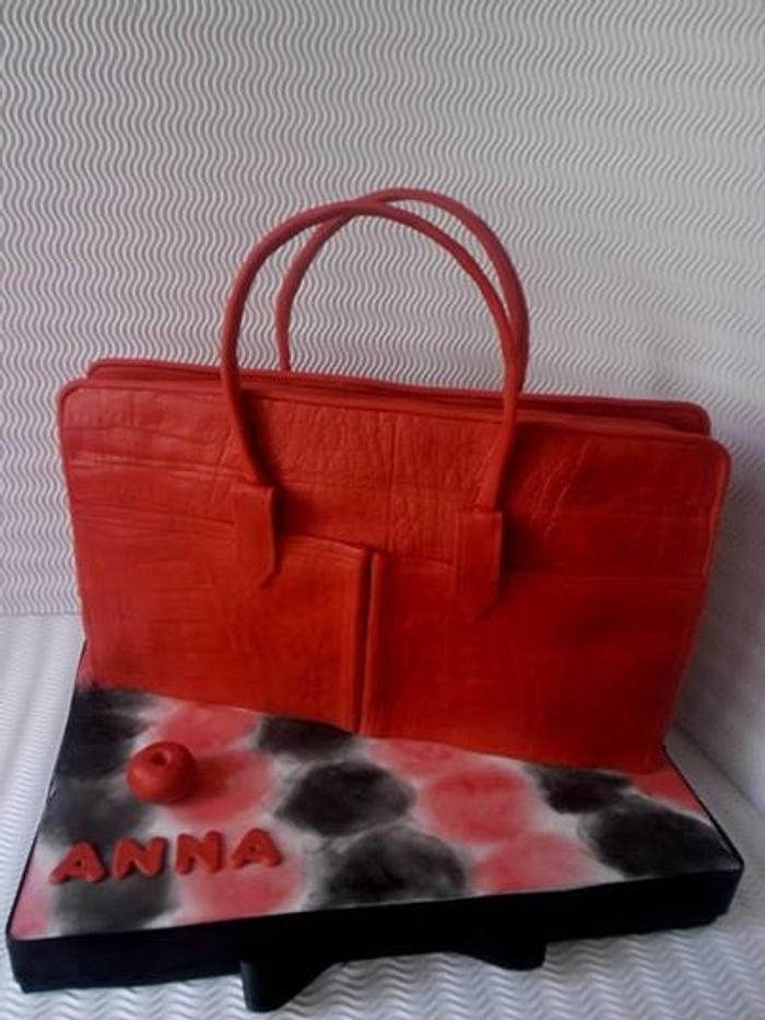 LADY'S BRIEFCASE CAKE