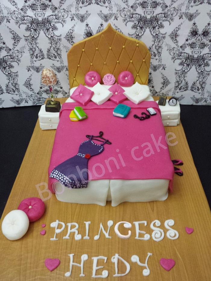 Princess bed cake