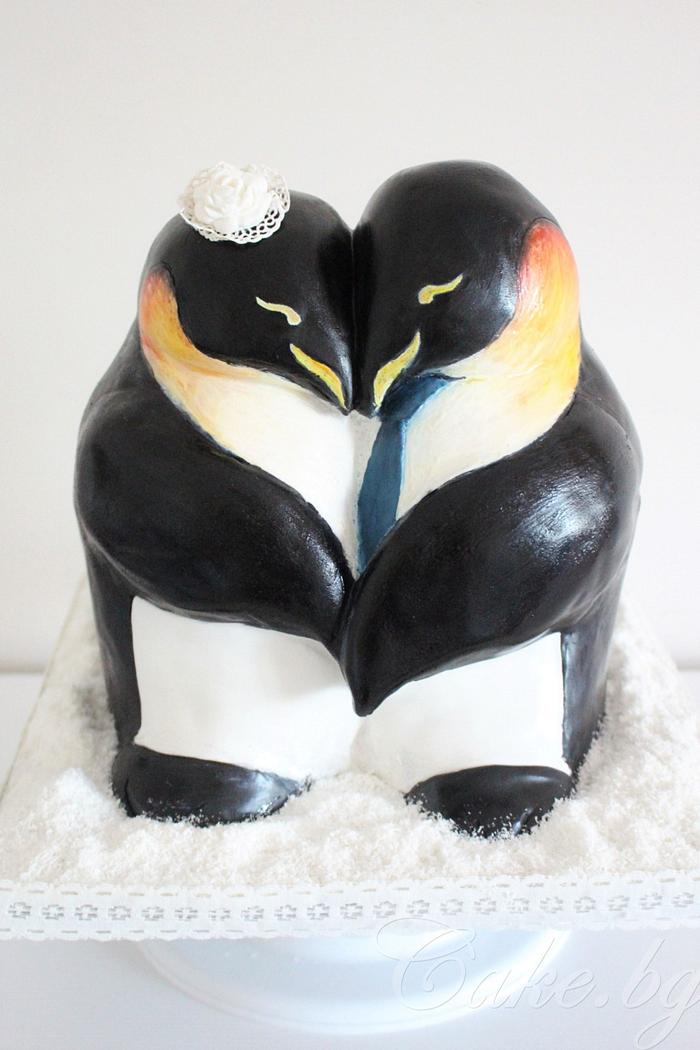 Emperor penguin wedding cake
