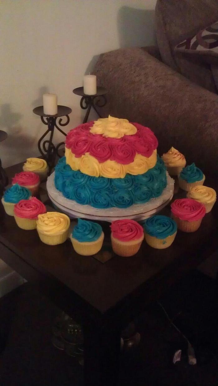 Rosetscake with cupcakes 