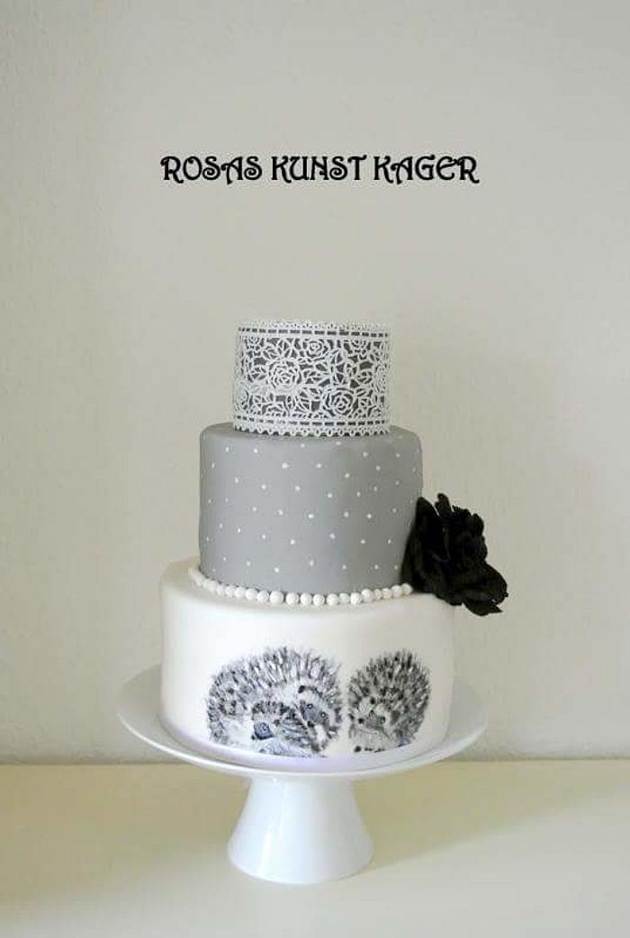 Hedgehog family wedding cake