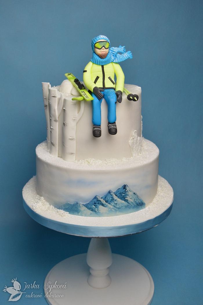 Skiing cake