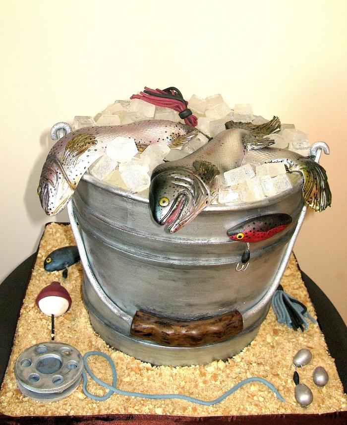 Fish bucket cake
