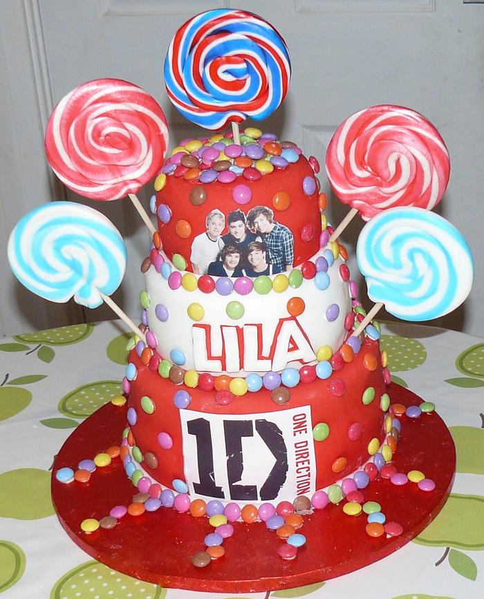 One Direction cake with Swirlys