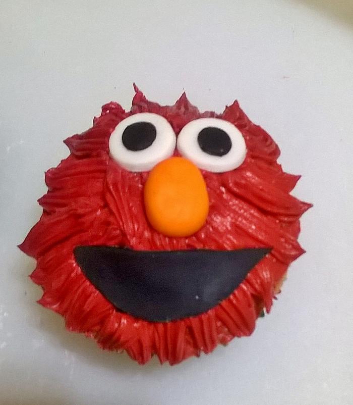 Elmo's cupcakes