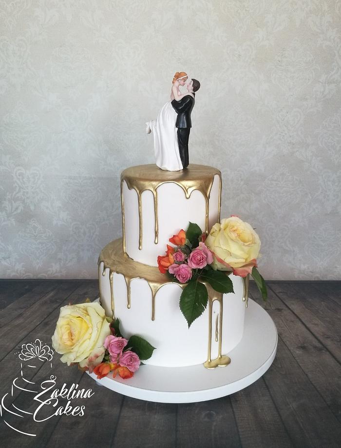 Wedding golden drip cake