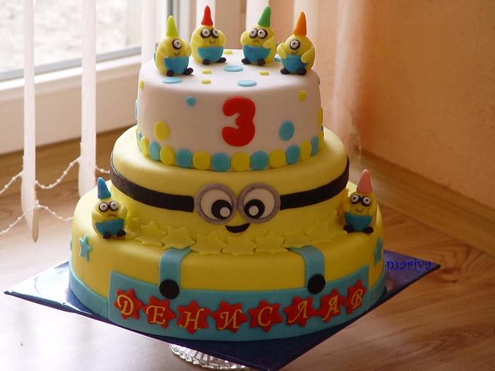 Minion cake