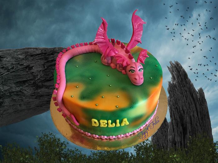 Cake with Pink Dragon