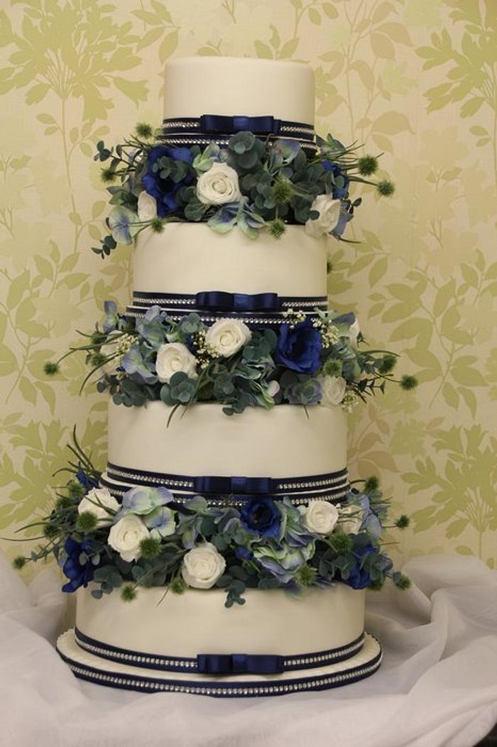 4 tier Blue and white wedding cake