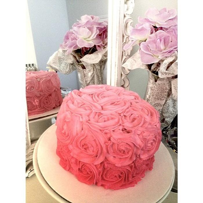 Ombré rose cake