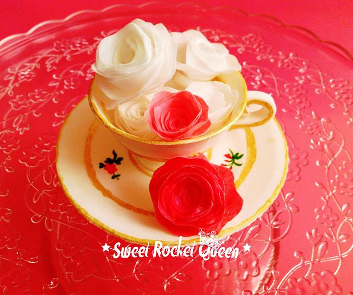 Gumpaste teacup with wafer paper roses