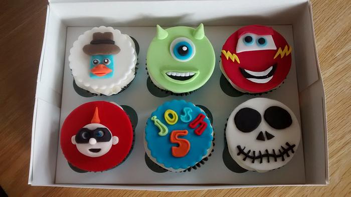 Disney Infinity cupcakes x