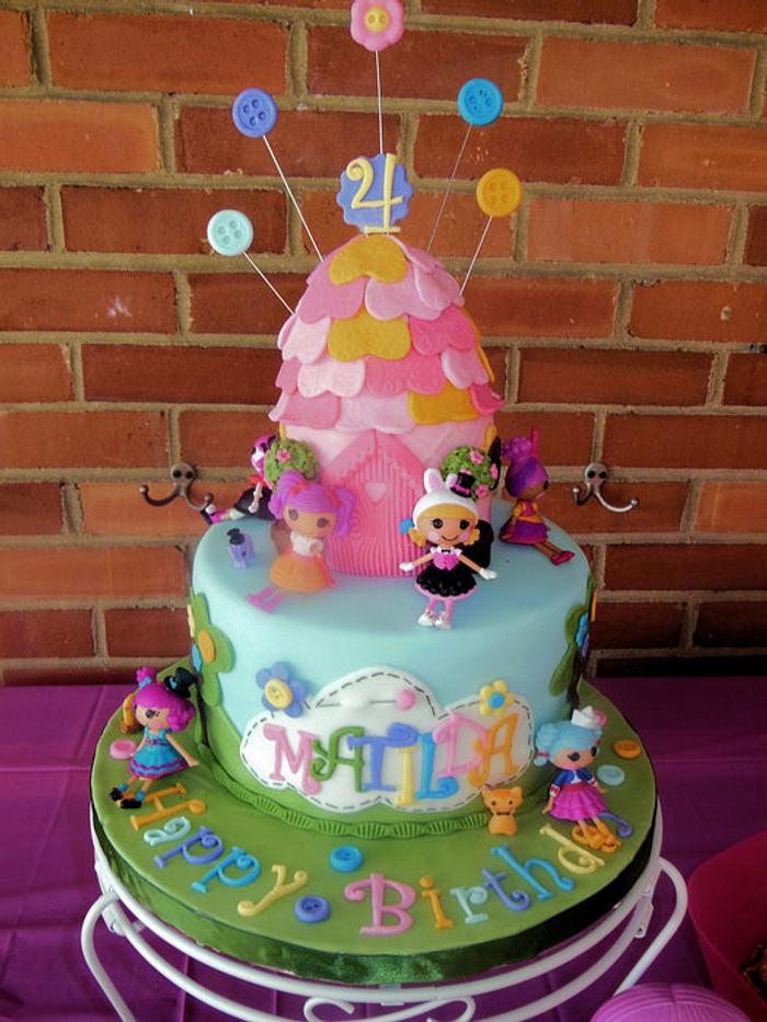 Lalaloopsy Birthday Cake & Cupcakes