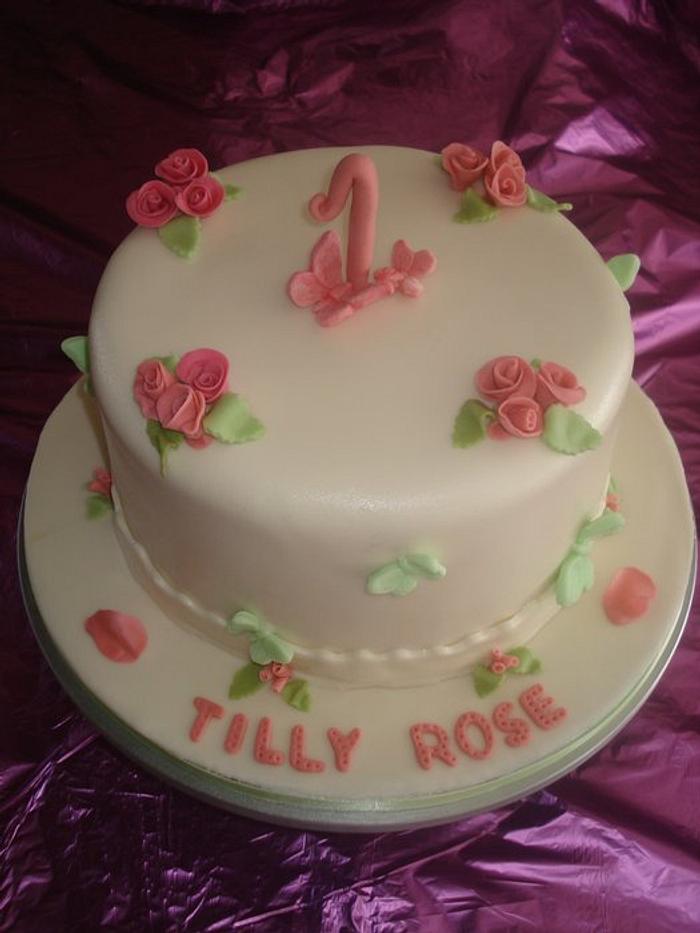 Small roses cake