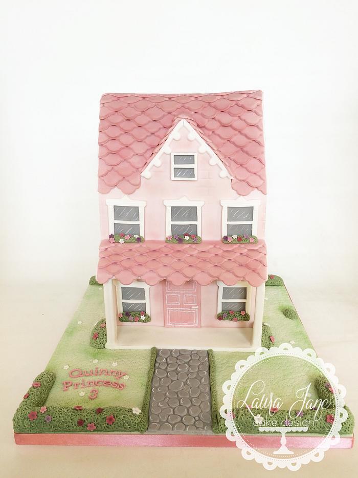 Vintage Dolls House Cake