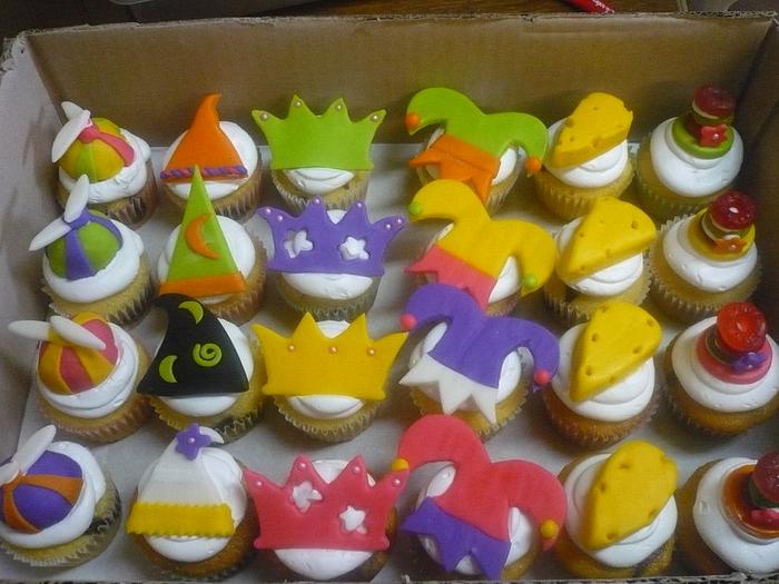 Funky hat cupcakes