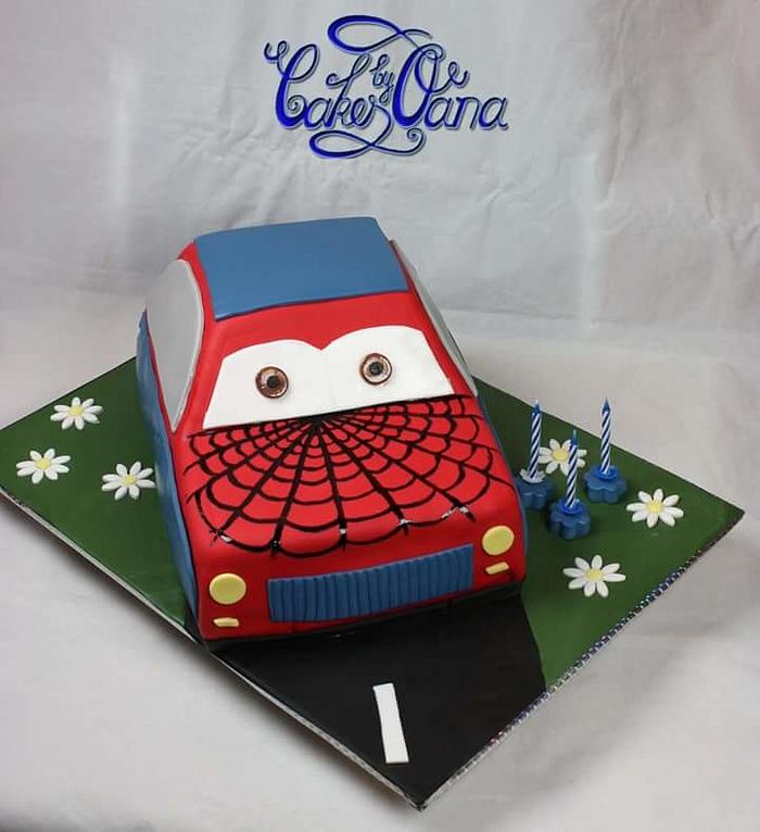 Cute spiderman car cake