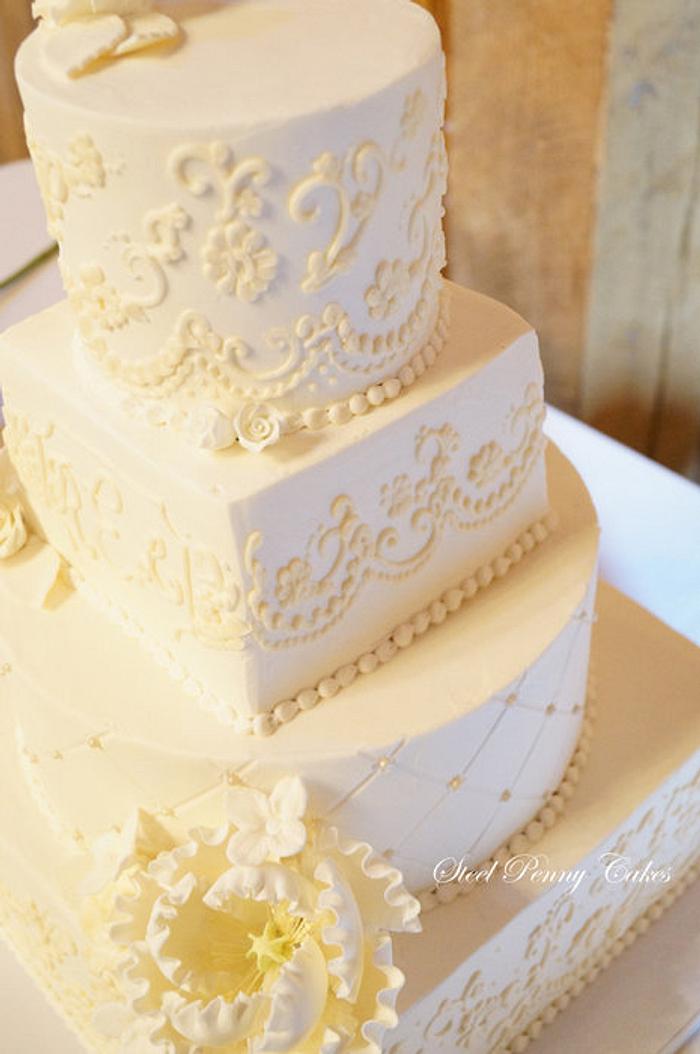 Ivory and Lace inspired wedding cake