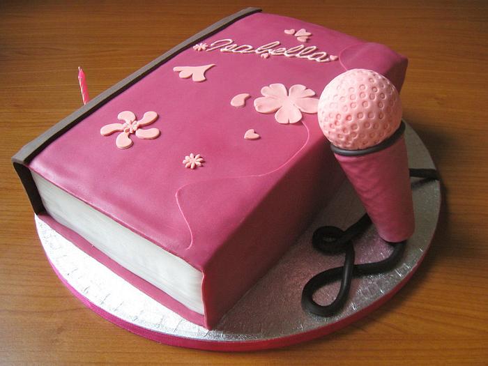 Violetta's diary inspired cake
