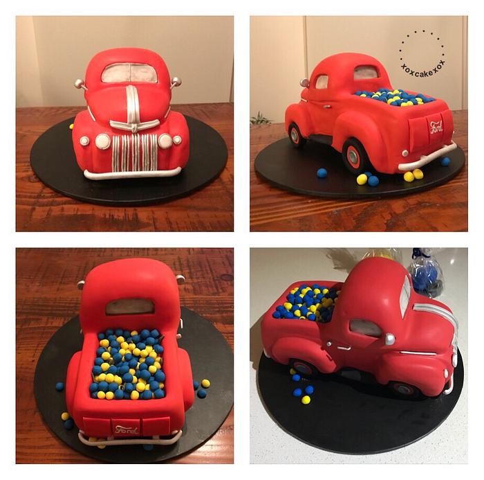 1945 Ford Pick Up Truck Cake