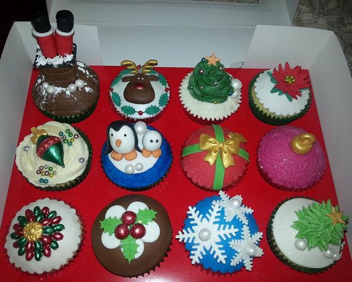 Christmas Themed Cupcakes