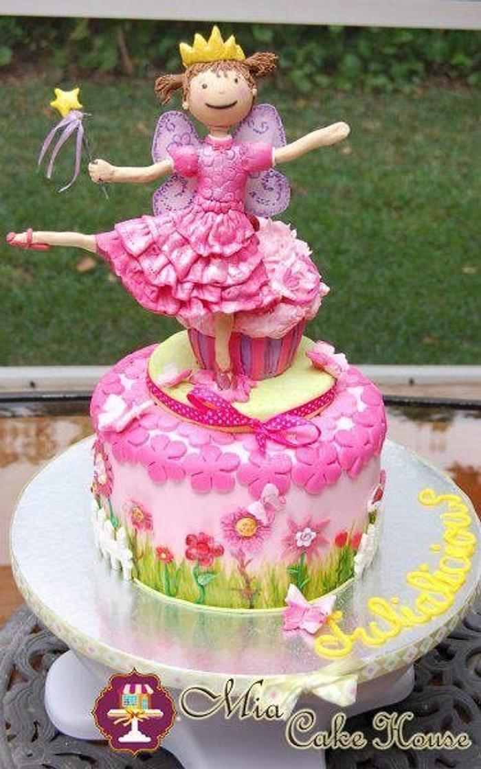 Pinkalicious cake